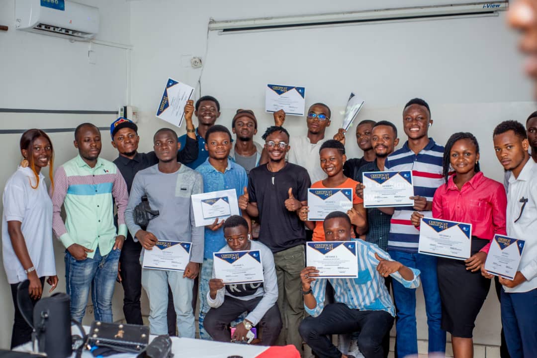 Atelier pratique d'intelligence artificielle ADO NUMÉRIQUE — Kinshasa, République Démocratique du Congo